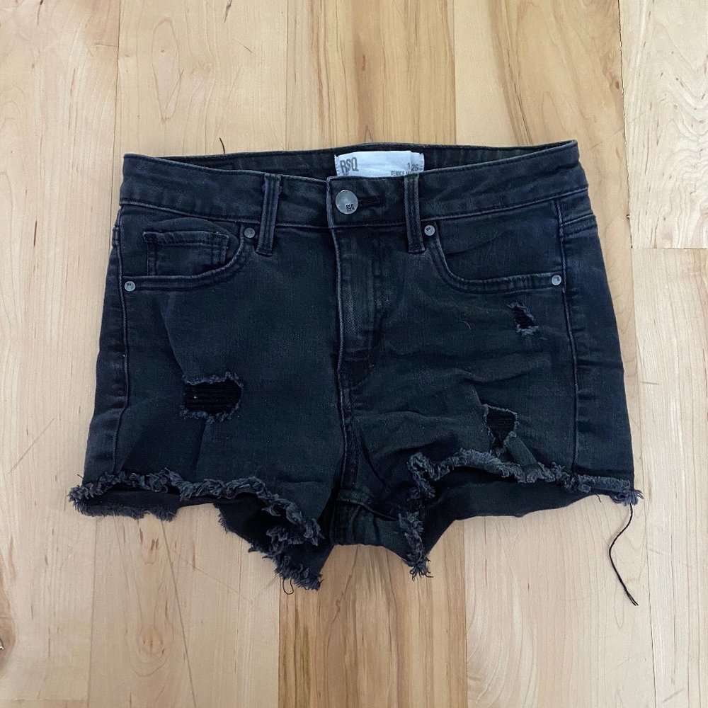 RSQ black shorts